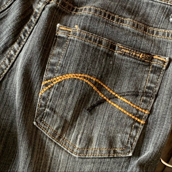 Point Zero Straight Leg Jeans Mid Rise - Picture 5 of 5